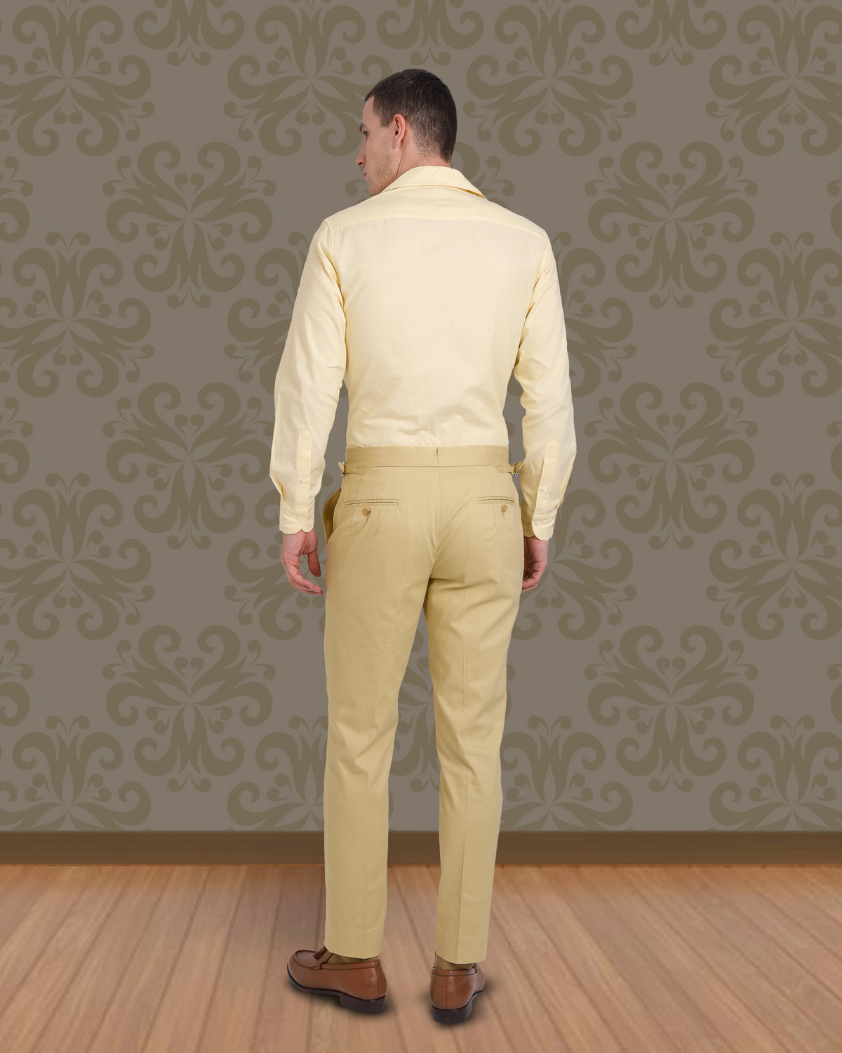 Camp Collar Shirt in Pale Yellow Fresco Chambray - 3