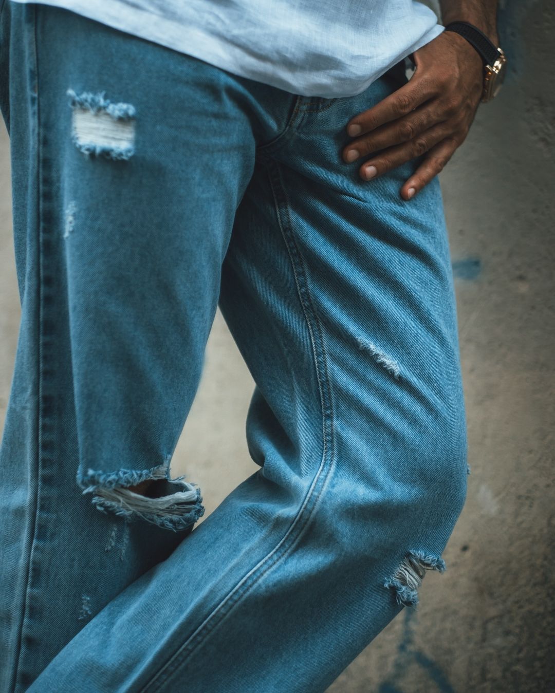 Fade Washed Light Blue Distressed Jeans - 7